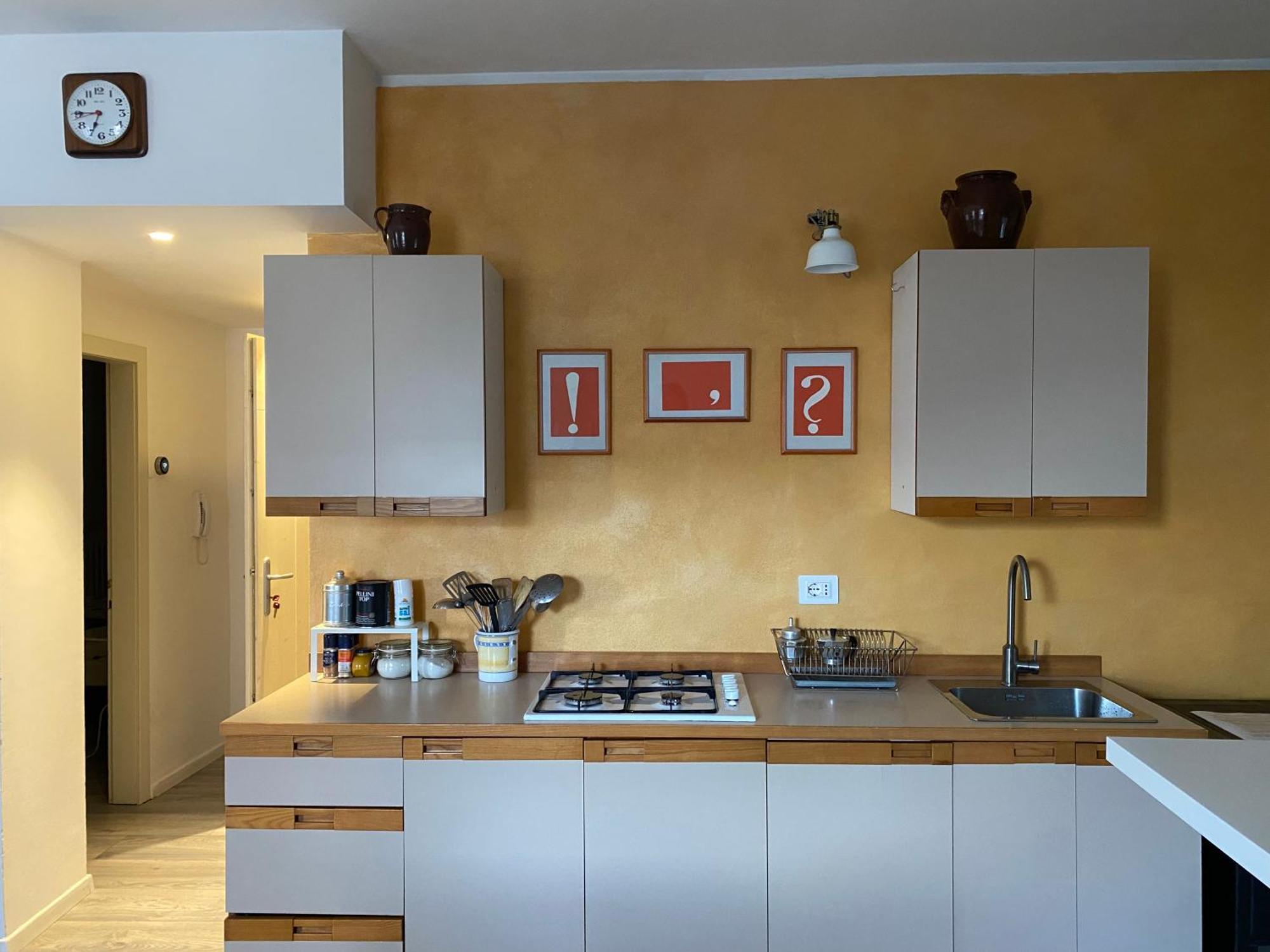 Casi Di Lisi, La Luce Sulla Piazza E Sulle Montagne Apartment *